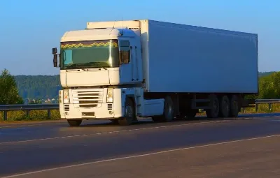 İzmir ile Tirebolu Arası Öğrenci Eşyası Taşıma